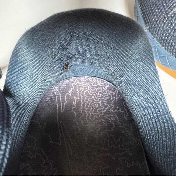 NOBULL Women's Gum Outwork - 8 - Picture 11 of 11